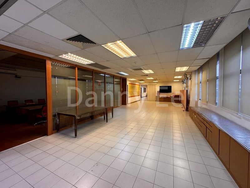 Factory / Workshop (B2) for Sale: Pioneer Rd, 1,400 Sq Ft - Image 5
