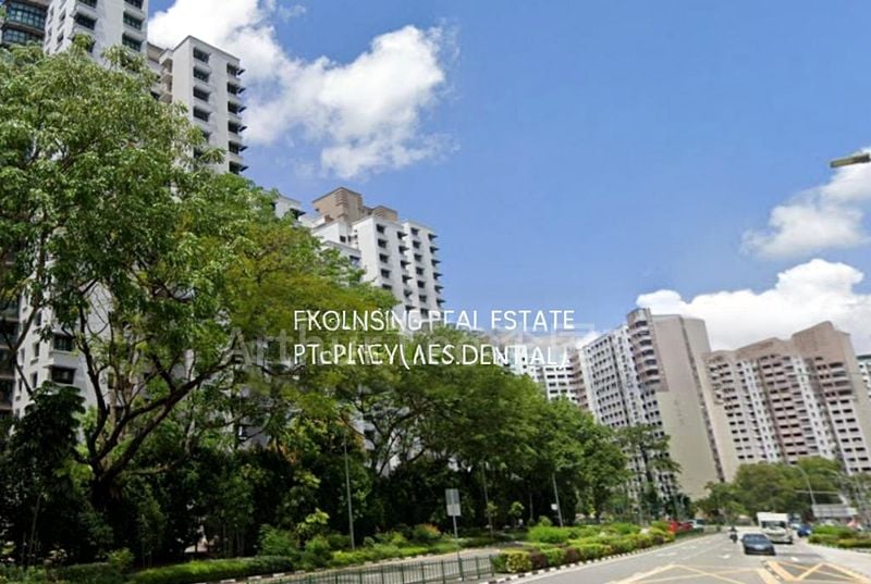 Executive HDB for Rent in  652 Senja Link - Image 2