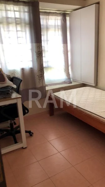 Common Room (HDB) for Rent in 644 Ang Mo Kio Avenue 4 - Image 1