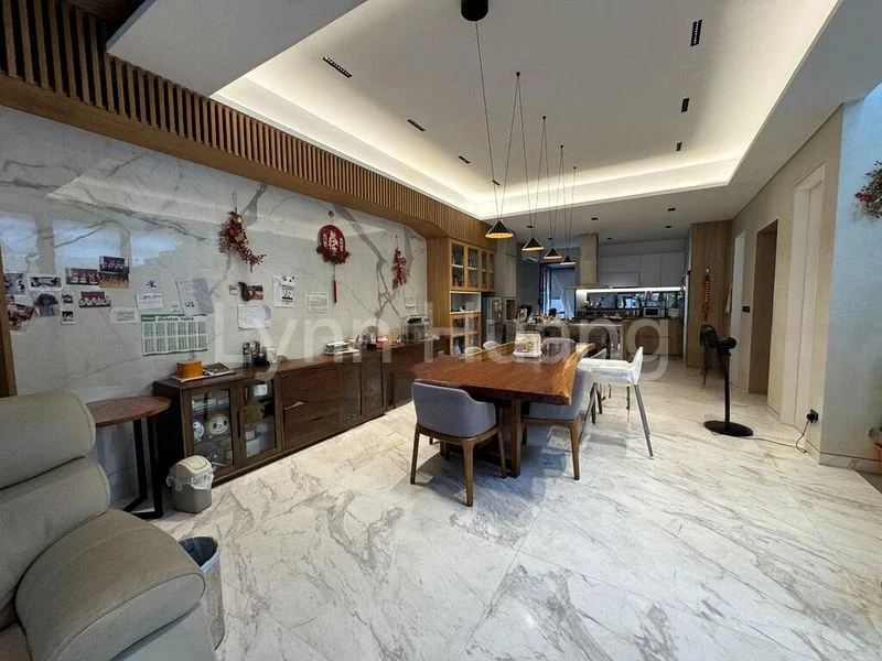 6 Bed Semi-Detached House (Landed) for Sale in  Hoover Park - Image 1