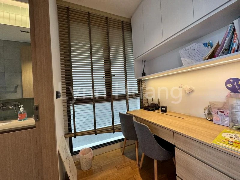 6 Bed Semi-Detached House (Landed) for Sale in  Hoover Park - Image 10