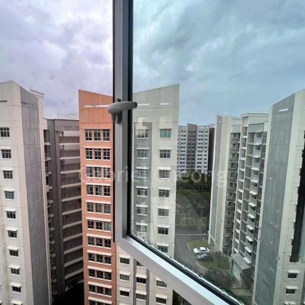 Common Room (HDB) for Rent in  129B Canberra Street - Image 1