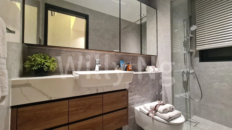 4 Bed Apartment (Condo) for Sale in Blossoms By The Park - Image 8