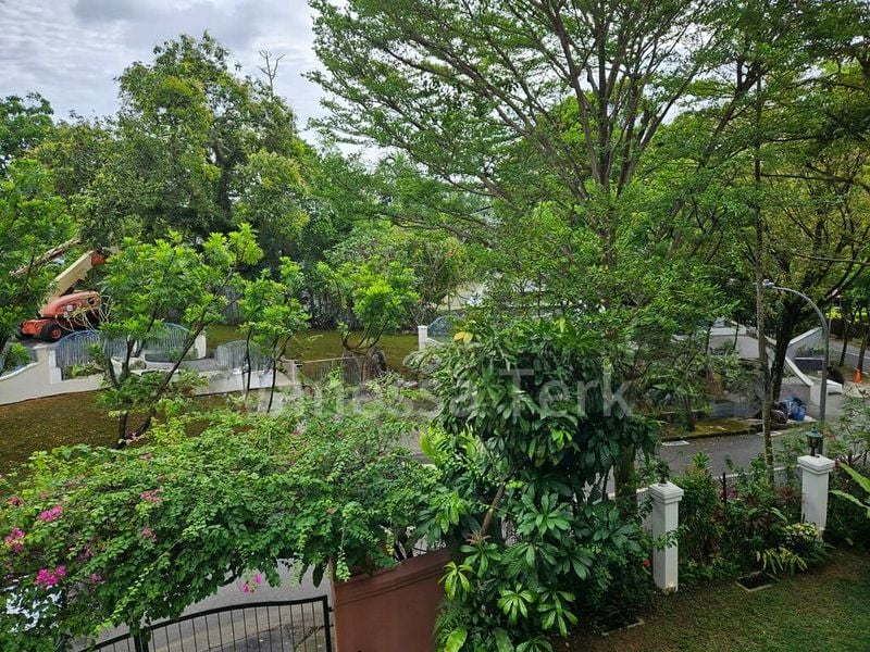 Common Room (Landed) for Rent in  Kingsmead Road - Image 2