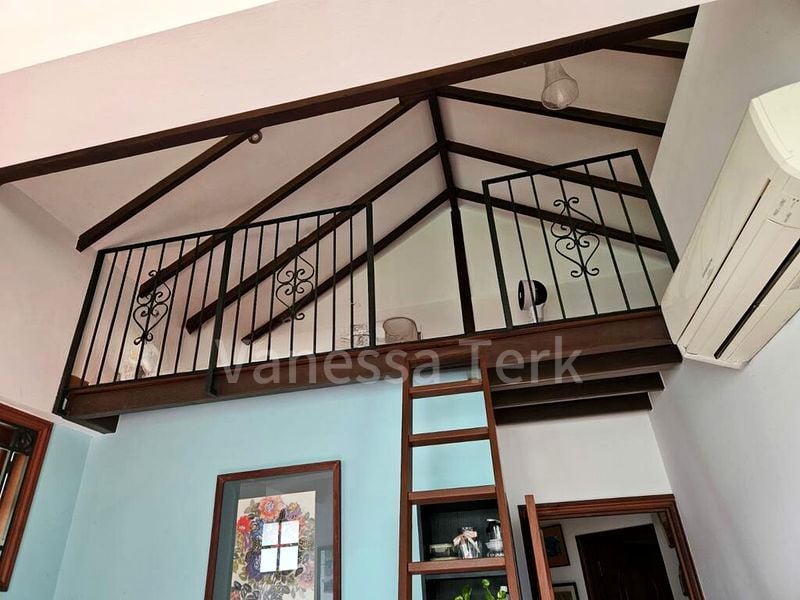 Common Room (Landed) for Rent in  Kingsmead Road - Image 5