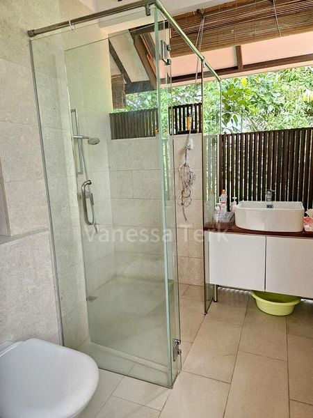 Common Room (Landed) for Rent in  Kingsmead Road - Image 4