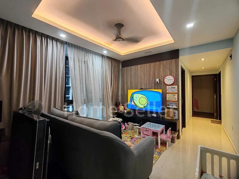 3 Bed Condo for Sale in Symphony Suites - Image 2