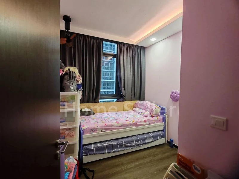 3 Bed Condo for Sale in Symphony Suites - Image 6