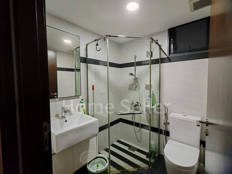 3 Bed Condo for Sale in Symphony Suites - Image 9