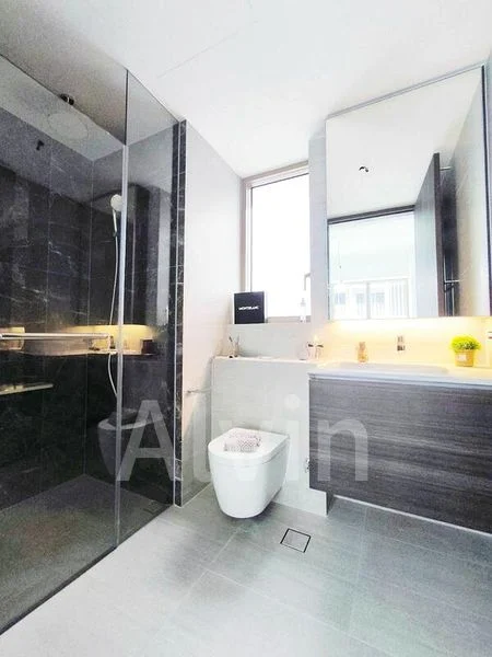 2 Bed Apartment (Condo) for Sale in  Pasir Ris 8 / Pasir Ris Mall - Image 4