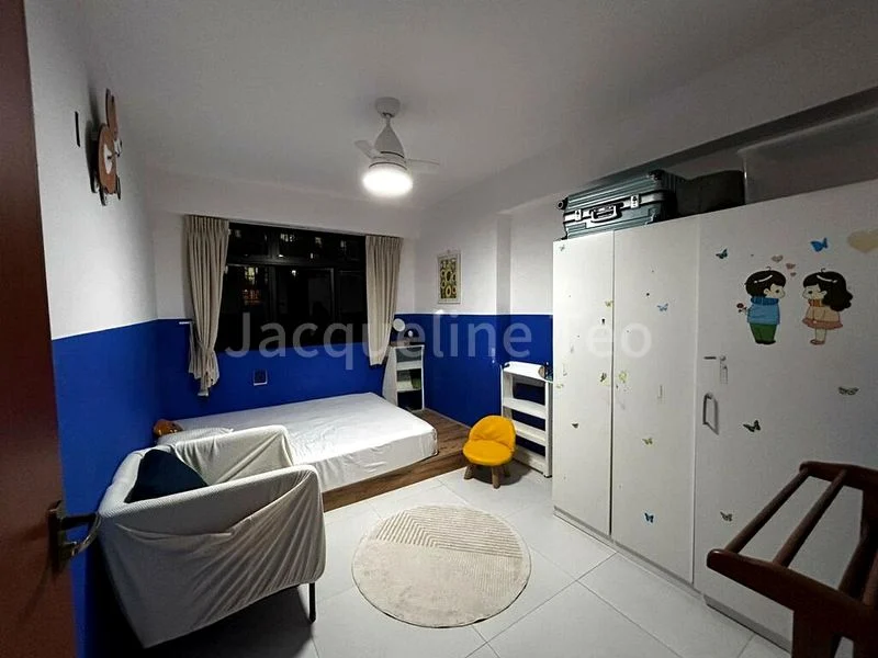 Common Room (HDB) for Rent in  546C Segar Road - Image 2