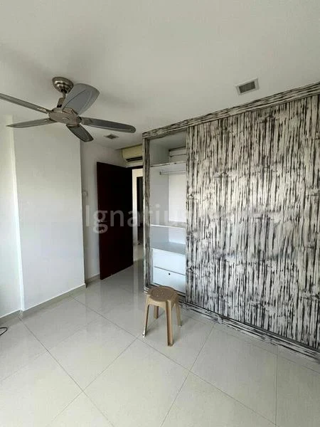 4 Room (4A) HDB for Rent in  689 Hougang Street 61 - Image 6