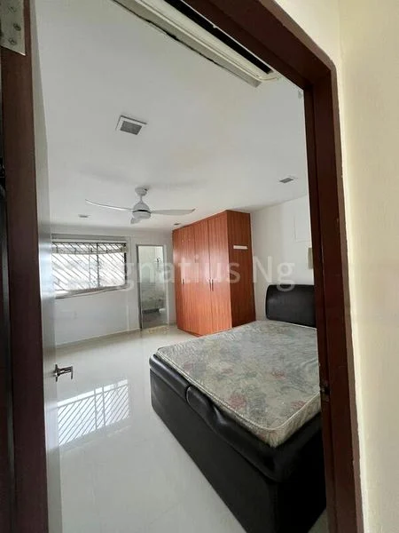 4 Room (4A) HDB for Rent in  689 Hougang Street 61 - Image 5