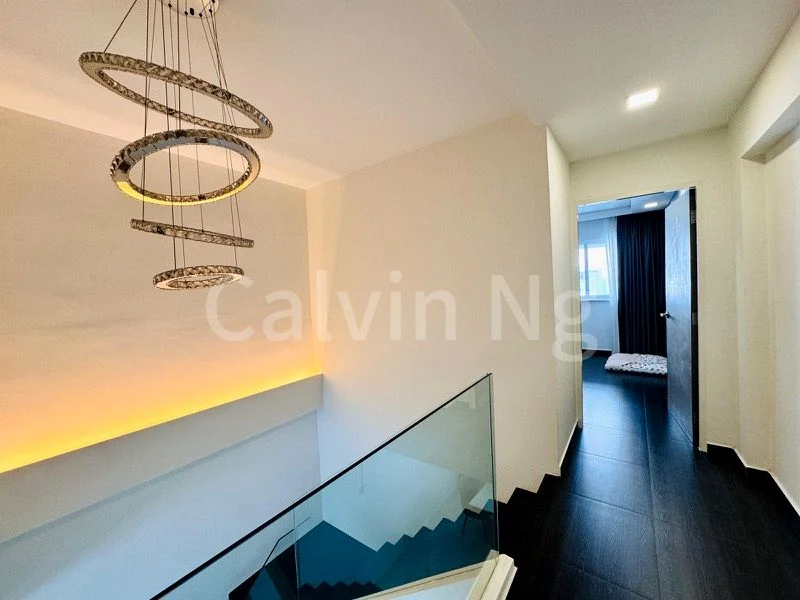 Maisonette HDB for Sale in  556 Jurong West Street 42 - Image 4