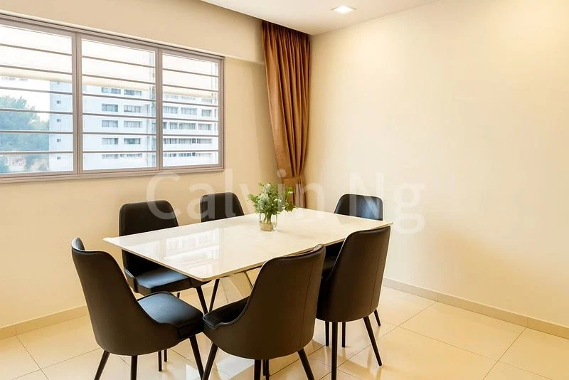 Maisonette HDB for Sale in  556 Jurong West Street 42 - Image 3