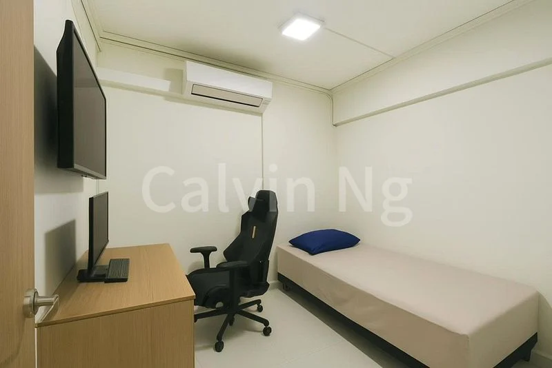 Maisonette HDB for Sale in  556 Jurong West Street 42 - Image 6