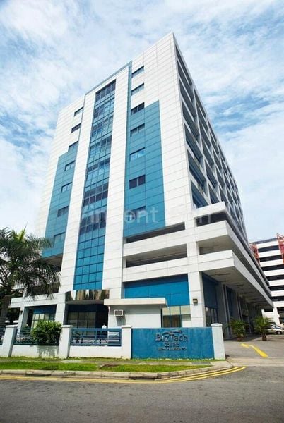 Light Industrial (B1) for Sale: BizTech Centre - Image 5