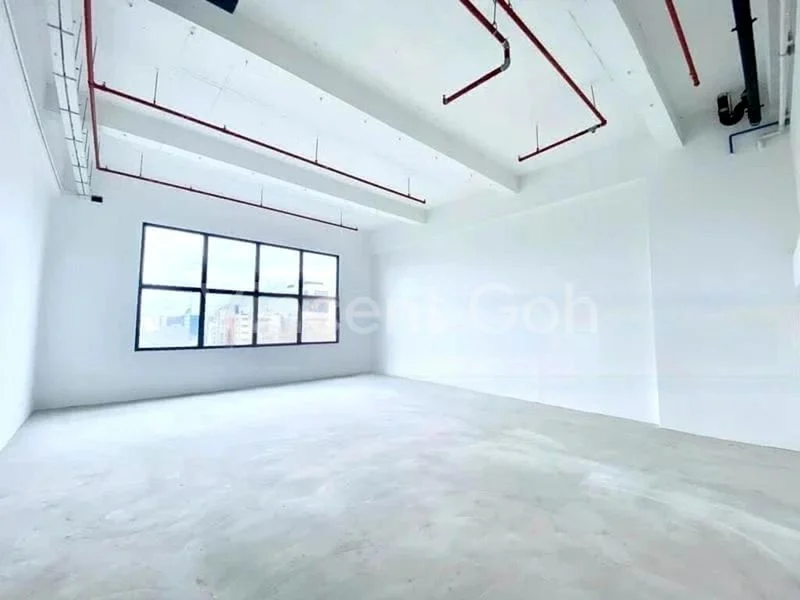 Light Industrial (B1) for Sale: BizTech Centre - Image 3