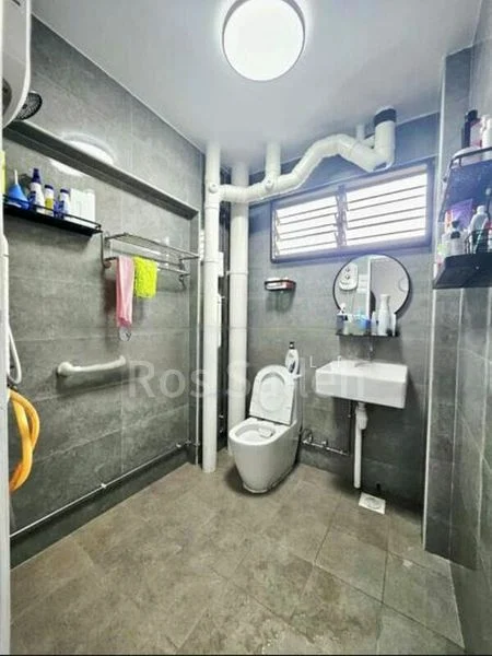 4 Room (4A) HDB for Sale in  874 Yishun Street 81 - Image 1