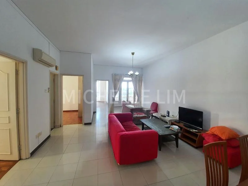 3 Bed Condo for Rent in  Astoria Park - Image 1