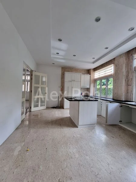 6 Bed Good Class Bungalow (Landed) for Rent in Swettenham Road - Image 10