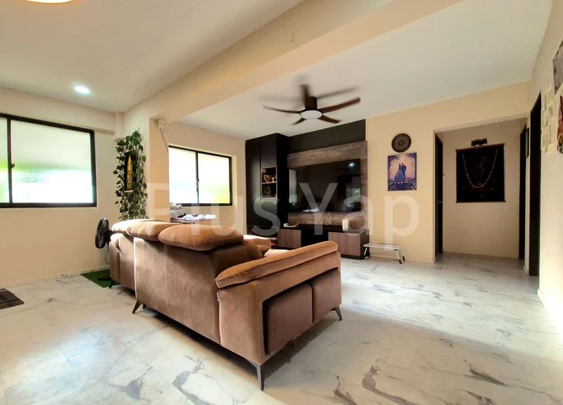 Common Room (HDB) for Rent in 237 Yishun Ring Road - Image 4