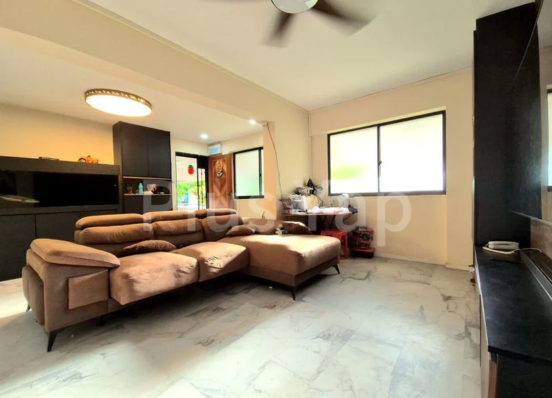 Common Room (HDB) for Rent in 237 Yishun Ring Road - Image 3