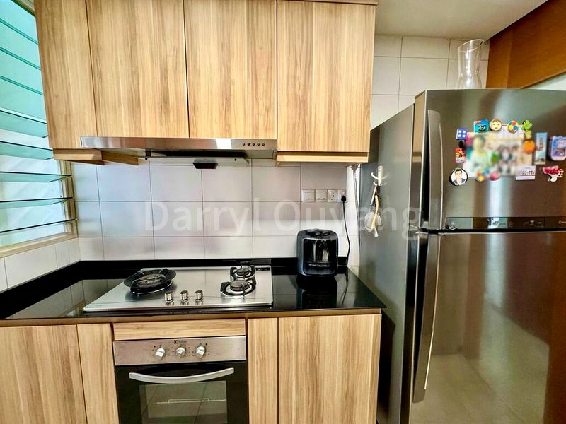 3 Bed Condo for Rent in  Sunglade - Image 7