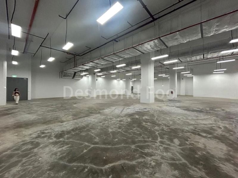 Light Industrial (B1) for Rent: Ground Floor, Aircon (6m High) | Corporate Image | Pasir Panjang MRT - Image 2