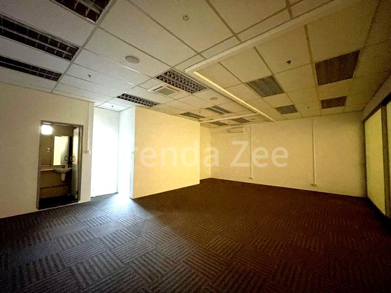 Light Industrial (B1) for Sale in One Commonwealth - Image 7