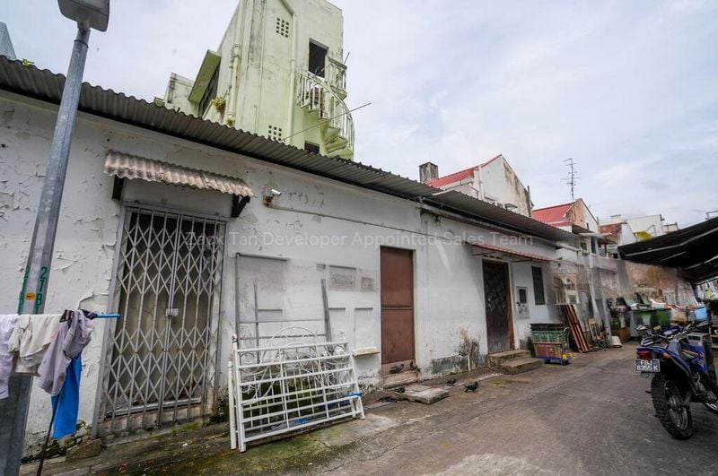 6 Bed Shophouse (Landed) for Sale in  Sims Avenue - Image 1