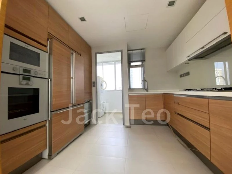 3 Bed Condo for Rent in  Suites @ Cairnhill - Image 3