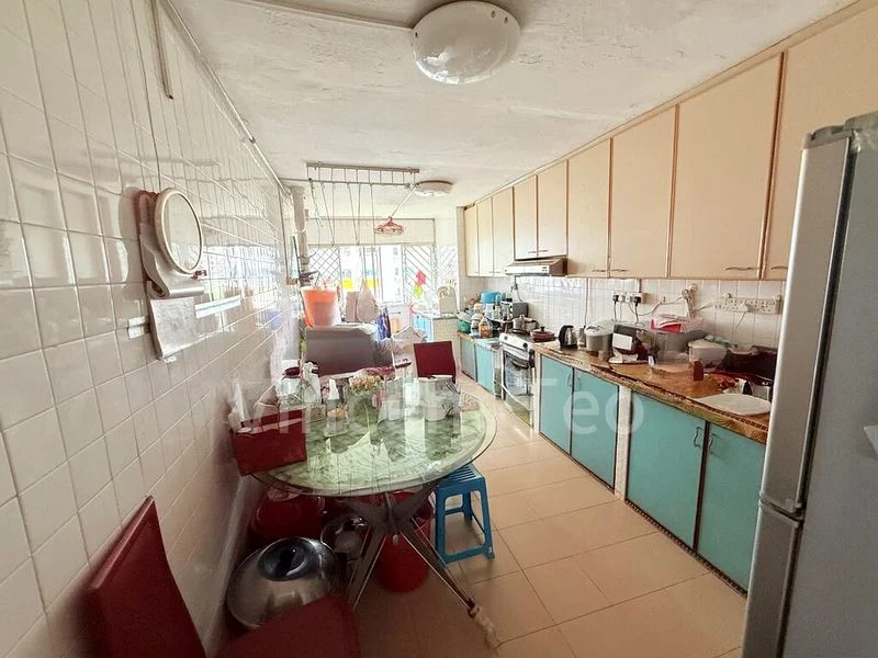 4 Room (4NG) HDB for Sale in  10 Eunos Crescent - Image 3