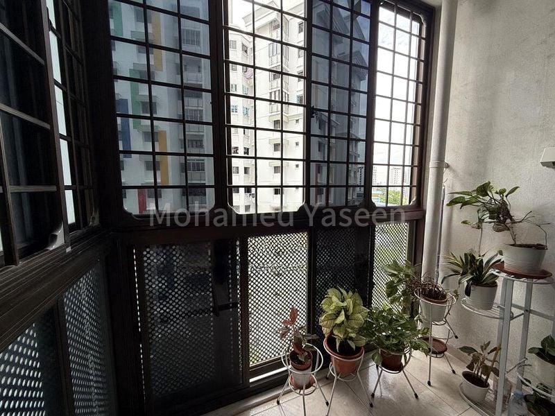 5 Room (5I) HDB for Sale in  125 Rivervale Street - Image 11