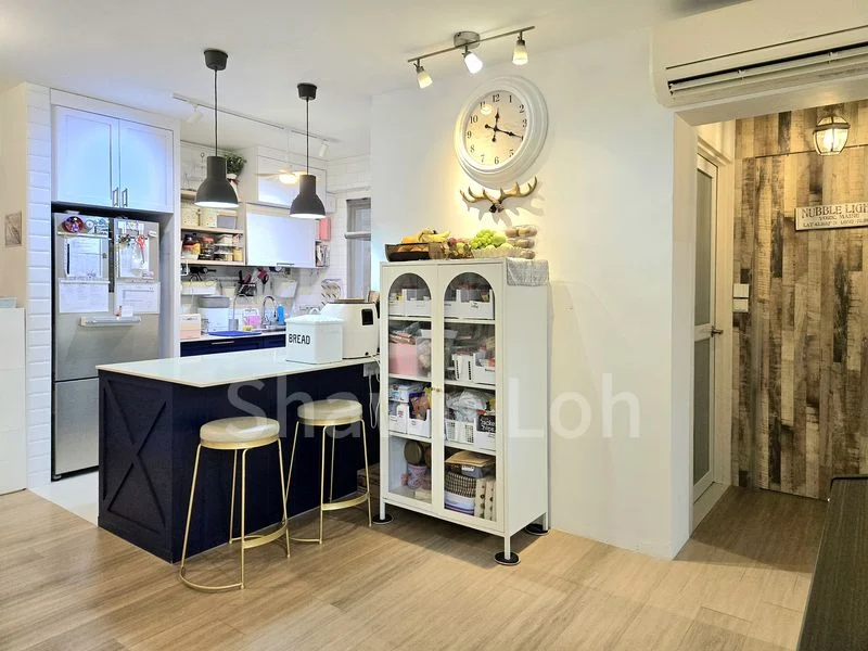 4 Room (4A) HDB for Sale in  105A Depot Road - Image 2