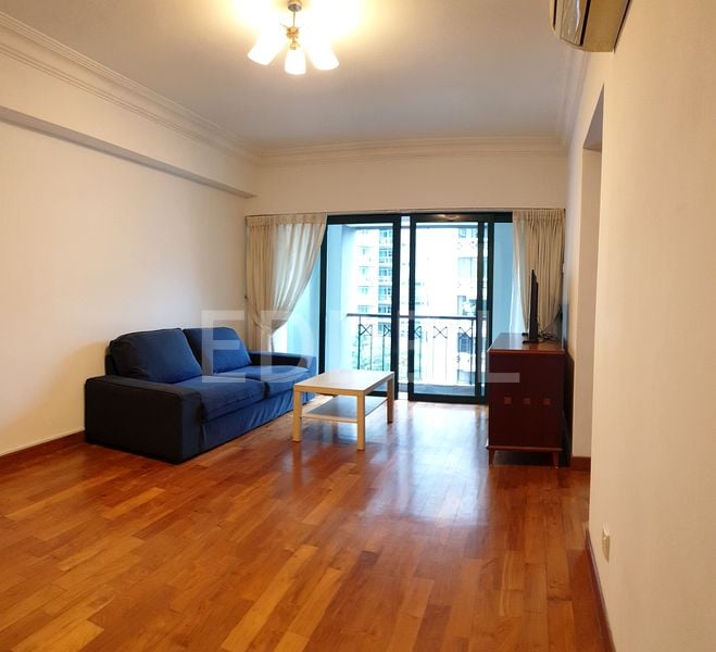 2 Bed Condo for Rent in  Surrey Court - Image 1