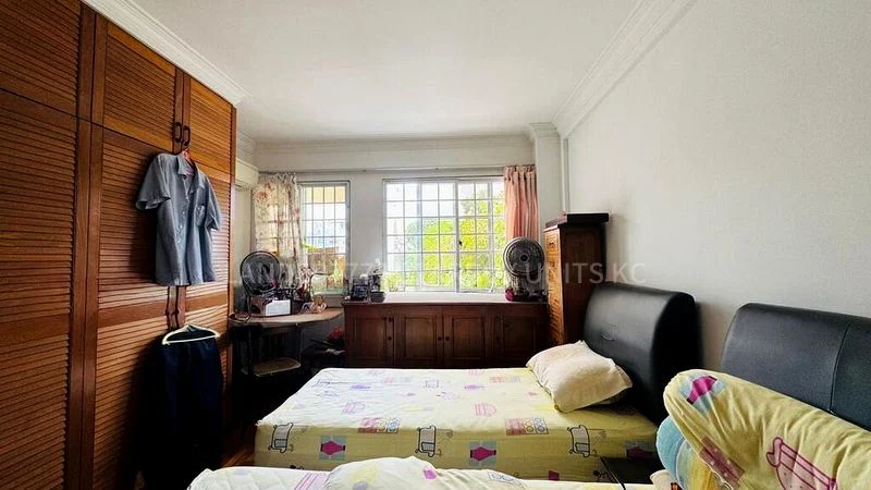 5 Bed Semi-Detached House (Landed) for Sale in  Sea Breeze Terrace - Image 2