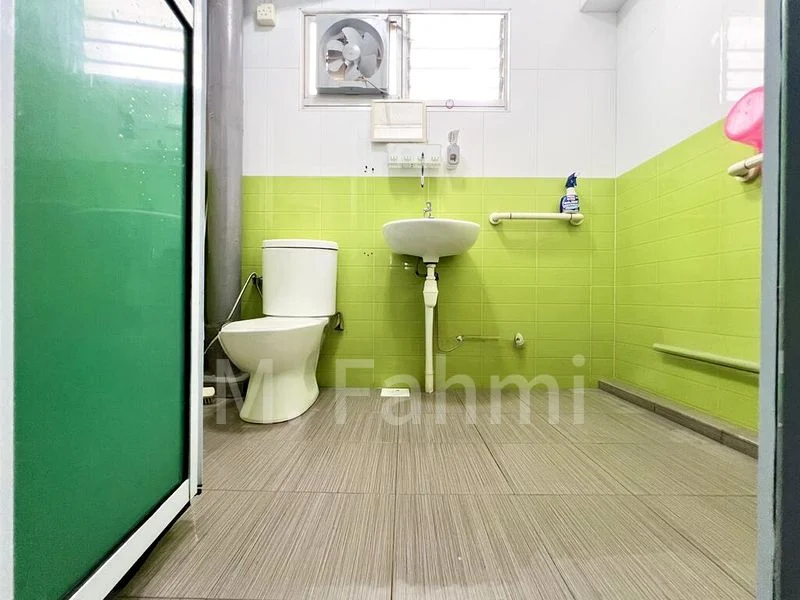 5 Room (5I) HDB for Sale in  833 Jurong West Street 81 - Image 8