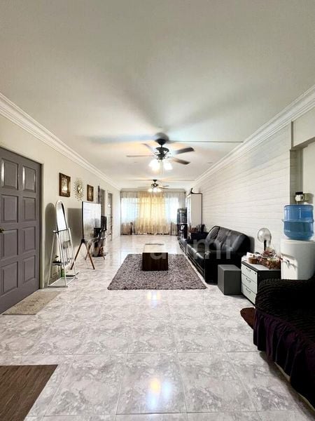 5 Room (5I) HDB for Sale in  833 Jurong West Street 81 - Image 2