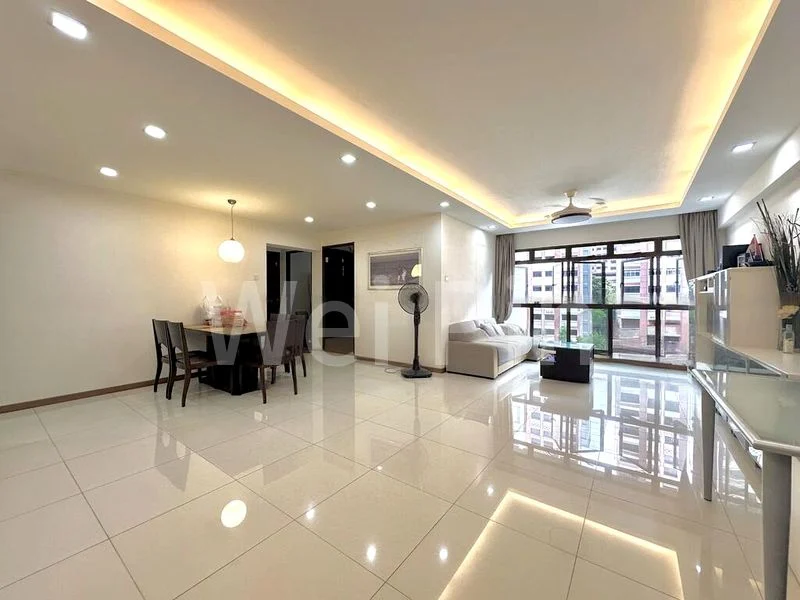 5 Room (5I) HDB for Sale in  985B Buangkok Crescent - Image 1
