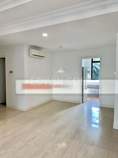 3 Bed Condo for Rent in The Park Vale - Image 12