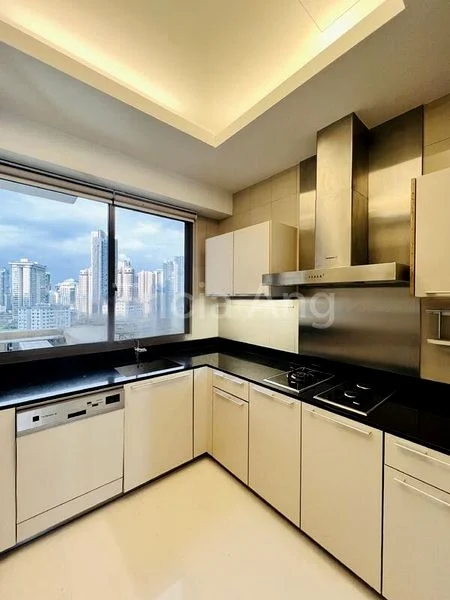 3 Bed Condo for Sale in  Parkview Eclat - Image 16