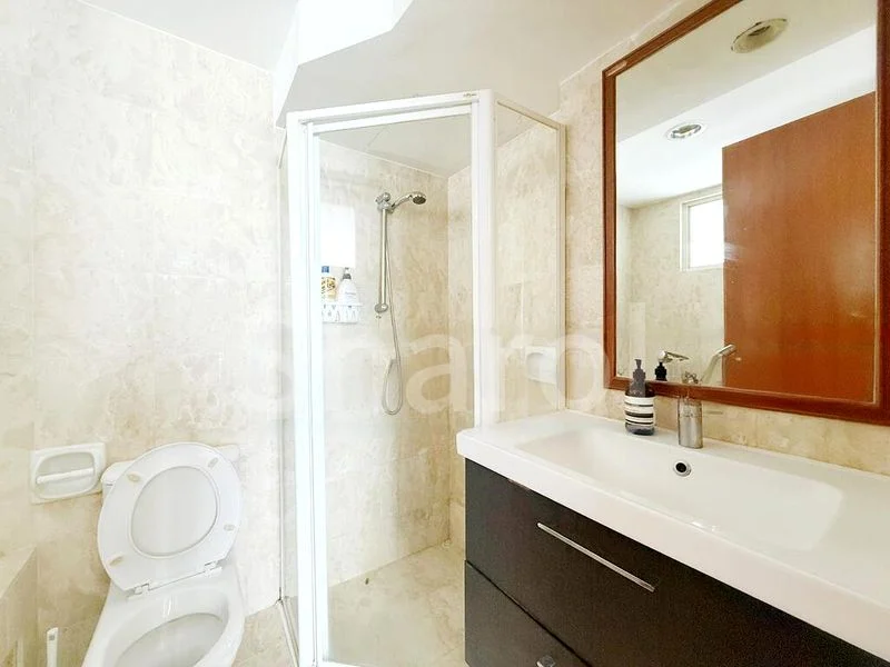 2 Bed Apartment (Condo) for Rent in  Burlington Square - Image 7