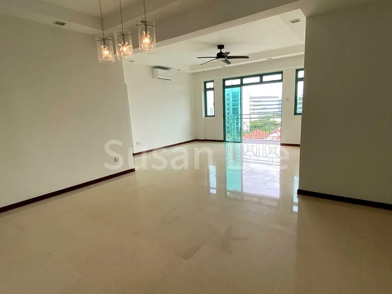 4 Bed Condo for Rent in  Changi Court - Image 3