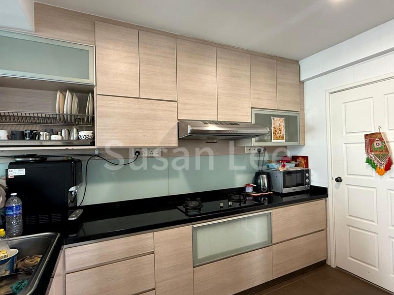 4 Bed Condo for Rent in  Changi Court - Image 13