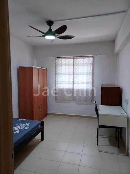 Common Room (HDB) for Rent in  745 Yishun Street 72 - Image 4