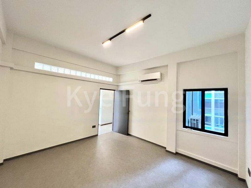 3 Bed Walk-up Apartment (Condo) for Sale in  Tanjong Katong Road - Image 11
