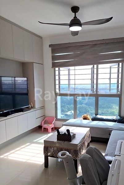 4 Room (4A) HDB for Sale in  34 Margaret Drive - Image 2