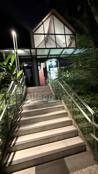 Food & Beverage for Sale: Sims urban oasis - Image 1