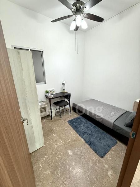 Common Room (Condo) for Rent in  Maple Woods - Image 5